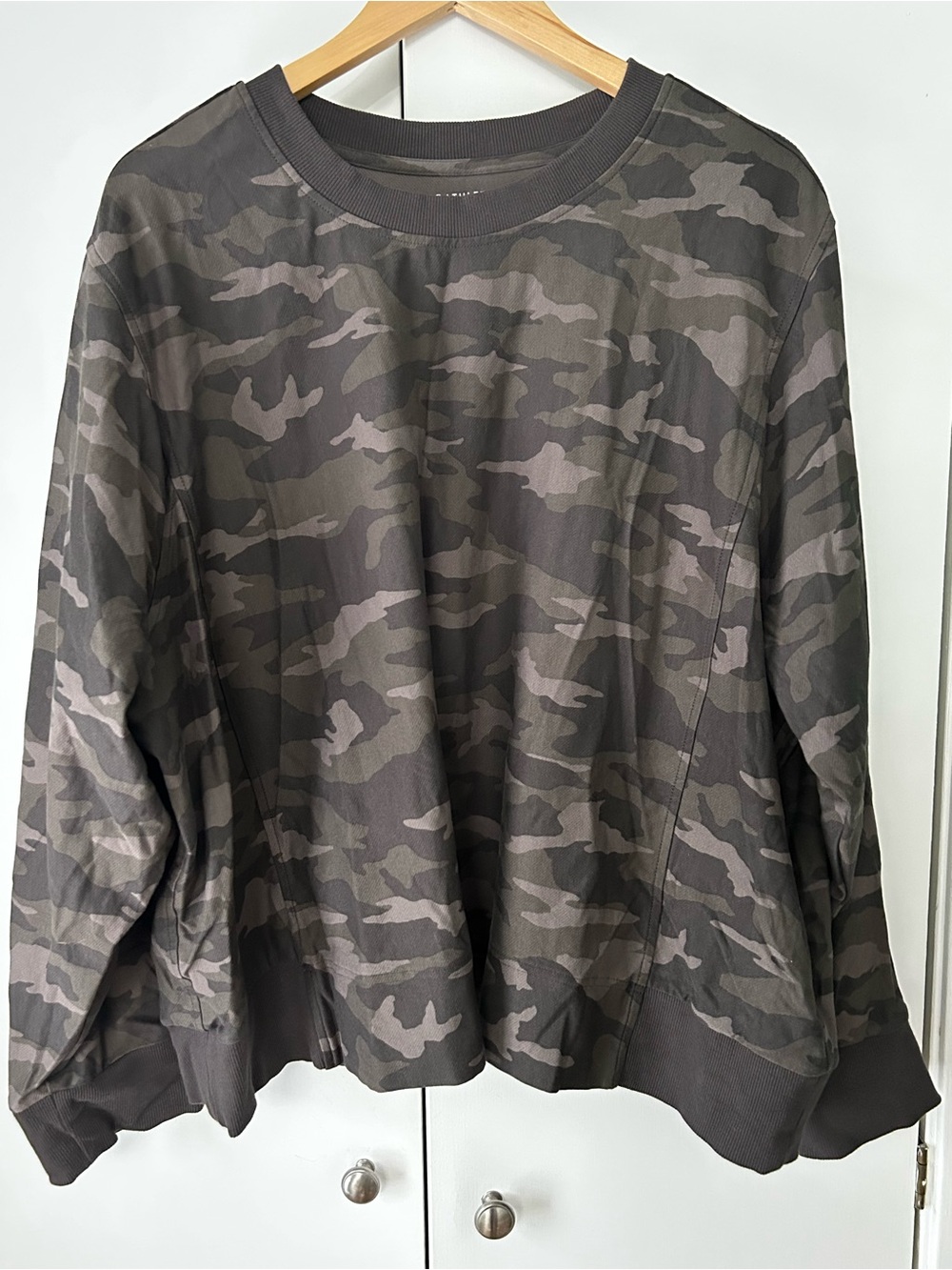 Athleta Camo Pullover Sweatshirt